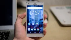 Sony Xperia Z3 Compact. �/�