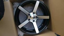Vossen CV3-R. 8.0x17", 5x112.00, ET35, ЦО 66,6 мм. Под заказ