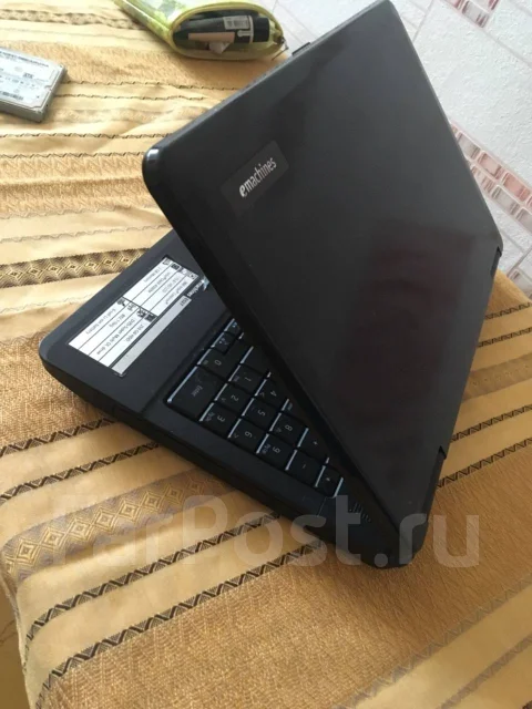 eMachines. ��� 2048 ��, WiFi: 1 ����