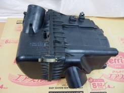 Корпус воздушного фильтра. Toyota Harrier, MCU10, MCU10W, MCU15, MCU15W Двигатель 1MZFE