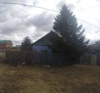 Прекрасный дом в черте города, Таежная 43. Улица Таёжная 43, р-н Центральный, площадь дома 49 кв. м., централизованный водопровод, отопление централиз...
