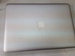 Apple MacBook Pro 13. 13", 2,4����, ��� 4 ��, ���� 500���, WiFi, Bluetooth ����