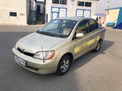 Toyota Platz. Без водителя