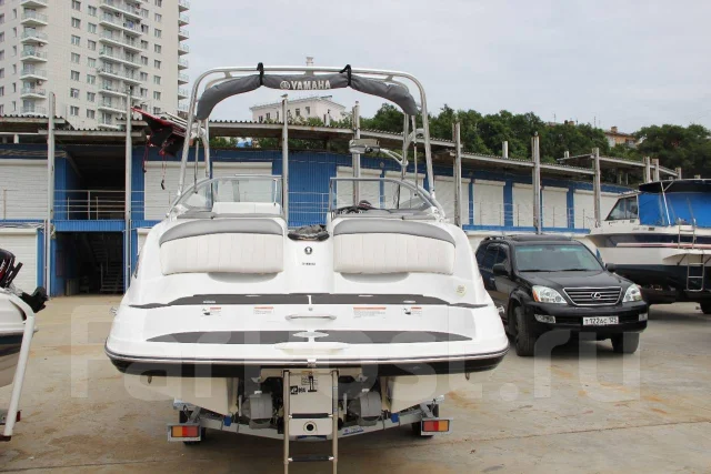 Yamaha AR230. 2008 ���, ����� 7��., ��������� ������������, 320��.�., ������ ����