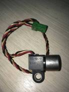 Датчик коробки передач. Nissan: NV350 Caravan, Elgrand, Titan, Fuga, 370Z, Skyline, Caravan, Xterra, Patrol, 350Z, Pathfinder, Fairlady Z, Micra, Arma...