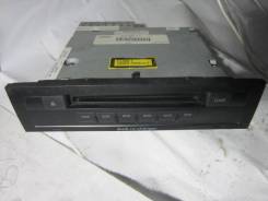 Cd-проигрыватель. Audi Q7, 4LB