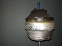 Подушка двигателя. Volkswagen Passat, 3B2, 3B3, 3B5, 3B6 Audi A4 Audi S6, 4B2, 4B4, 4B5, 4B6 Audi A6, 4B2, 4B4, 4B5, 4B6 Audi S4 Двигатели: 1Z, ACK, A...