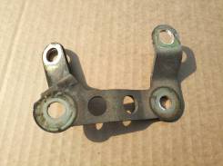 Крепление рулевой рейки. Subaru Legacy, BL, BL5, BL9, BLE, BP, BP5, BP9, BPE, BPH Subaru Outback, BP, BP9, BPE, BPH