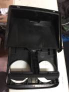 Подстаканник. Toyota Vista, CV40, CV43, SV40, SV41, SV42, SV43 Toyota Camry, CV40, CV43, SV40, SV41, SV42, SV43 Двигатели: 3CT, 3SFE, 4SFE