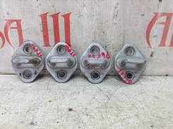 Петля замка двери 4шт. Toyota Corona