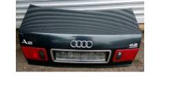 Крышка багажника. Audi A8