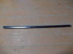 Молдинг стекла. Nissan Sunny, B15, FB15, FNB15, JB15, QB15, SB15 Двигатели: QG13DE, QG15DE, QG18DD, SR16VE, YD22DD