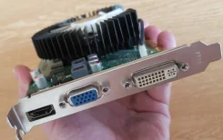 GeForce GT 240 ����
