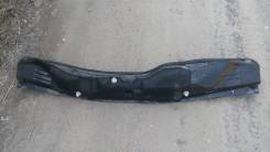 Решетка под дворники. Toyota Isis, ANM10, ANM10G, ANM10W, ANM15, ANM15G, ANM15W, ZGM10, ZGM10G, ZGM10W, ZGM11, ZGM11G, ZGM11W, ZGM15, ZGM15G, ZGM15W...