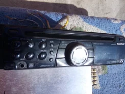 Sony CDX-A250 ����
