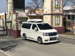 Nissan Elgrand. С водителем