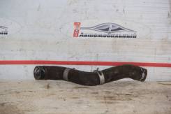 Патрубок радиатора. Nissan Liberty, RM12, RNM12 Nissan Presage, TNU30, TU30 Nissan Bassara, JTNU30, JTU30 Nissan Prairie, RM12, RNM12 Двигатели: QR20D...