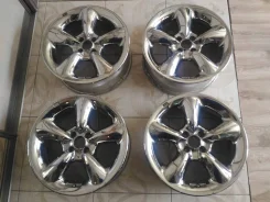 Work Goocars. 7.0x17", 4x100, 5x114.3, ET35, �� 73���. ����