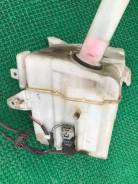 Бачок стеклоомывателя. Toyota Hilux Surf, KDN185, KDN185W, KZN185, KZN185G, KZN185W, RZN180, RZN180W, RZN185, RZN185W, VZN180, VZN180W, VZN185, VZN185...