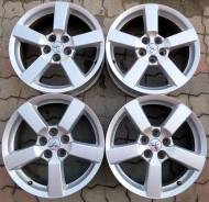 Mitsubishi. 7.0x18", 5x114.30, ET38, ЦО 67,1 мм.