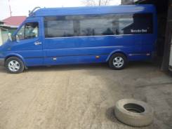 Mercedes-Benz Sprinter. Мерседес спринтер, 3 000 куб. см., 10 мест