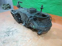 Корпус отопителя. Volkswagen Touareg, 7L6, 7L7, 7LA Двигатели: AXQ, AYH, AZZ, BAA, BAC, BAR, BHK, BHL, BJN, BKJ, BKS, BLE, BLK, BMV, BMX, BPD, BPE, BR...