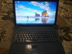 Lenovo B590. ��� 2048 ��, WiFi, Bluetooth, ����������� �� 3��. ����