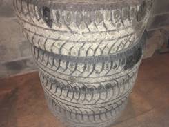 Bridgestone Ice Cruiser 7000. Зимние, шипованные, износ: 30%, 4 шт