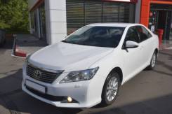 Toyota Camry. Без водителя