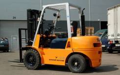 VP D30. Вилочный погрузчик (Волжский погрузчик) D30.33.2, 1 500 кг.