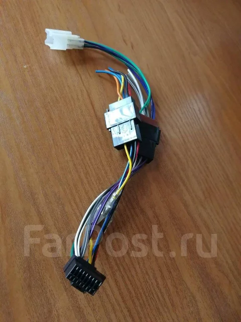 Sony CDX-G1000UE ����