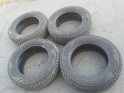 Dunlop Grandtrek SJ7. Зимние, без шипов, 2010 год, 50 %, 4 шт