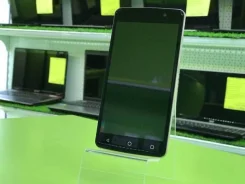 DEXP Ixion ES750. �/�, 8 ��, 4G LTE