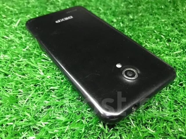 DEXP Ixion M140 Inspire. �/�, Dual-SIM ����
