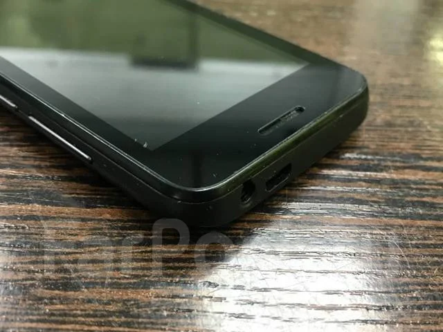 Fly FS407 Stratus 6. �/�, 3G, Dual-SIM ����