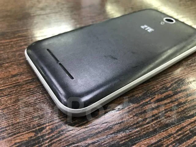ZTE Blade L110. �/�, 3G, Dual-SIM ����