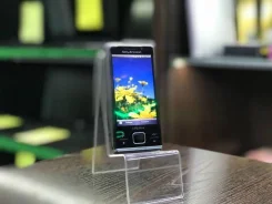 Sony Ericsson Xperia X2. �/�, 3G ����