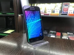 Samsung Galaxy J1 2015. �/�, 4G LTE ����