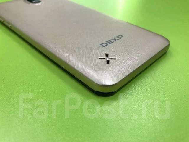 DEXP Ixion E350 Soul 3. �/�, Dual-SIM ����