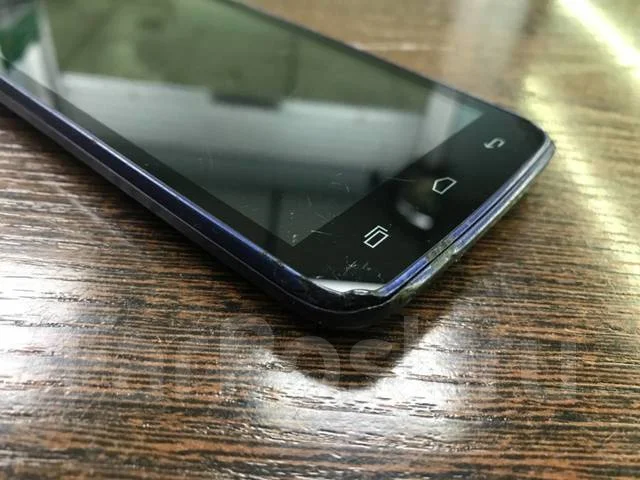 Micromax Q383. �/�, 3G, Dual-SIM ����