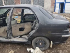 Fiat Albea ����
