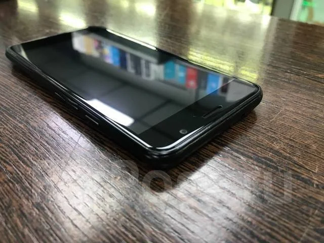 Fly FS524 Knockout. �/�, 4G LTE ����