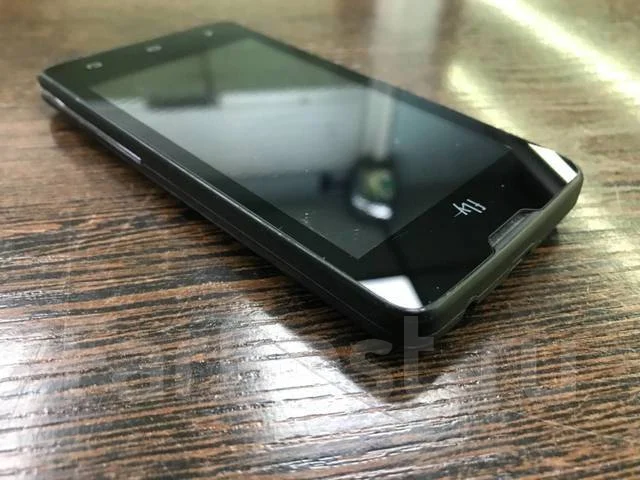 Fly IQ449 Pronto. �/�, 3G ����