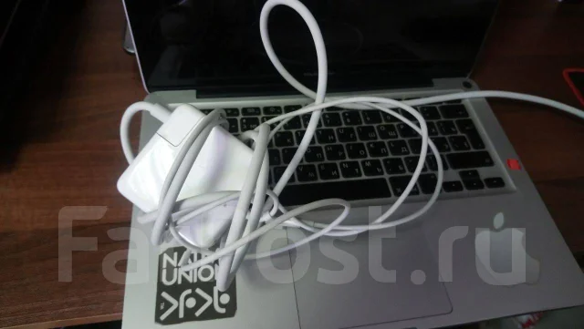 Apple MacBook Pro 13 2010 Mid. 13", ��� 4 ��, ���� 320���, WiFi: 1, Bluetooth: 1 ����