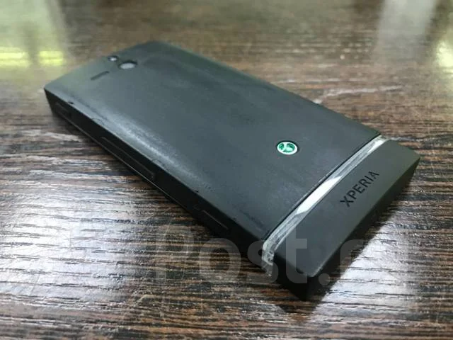 Sony Xperia U. �/� ����