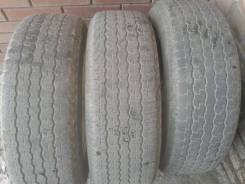 Bridgestone Dueler H/T D689. Летние, 2012 год, износ: 30%, 3 шт