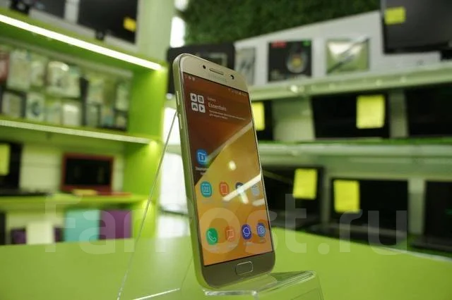 Samsung Galaxy A5 2017. �/�, Dual-SIM ����