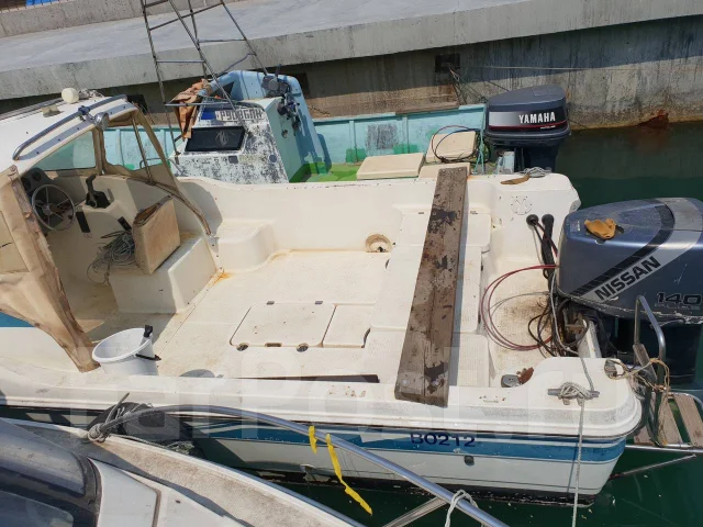 Yamaha FC-23. 1995 ���, ����� 6,9��., ��������� ���������, 140��.�., ������ ����