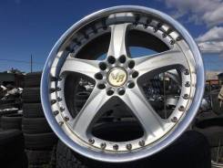 RAYS VOLK RACING. 8.0/9.0x18", 5x114.30, ET43/44, ЦО 83,0 мм.