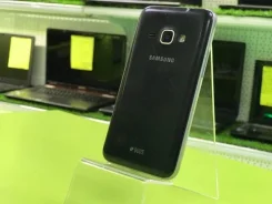 Samsung Galaxy J1. �/�, Dual-SIM ����